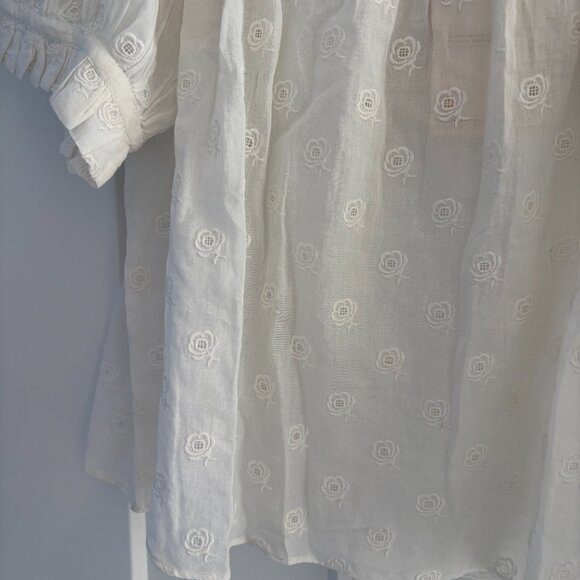 DOEN Sz S Frances Top with White Embroidered Flowers - Picture 3 of 5